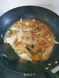 Make Xinjiang soup for the film step 7