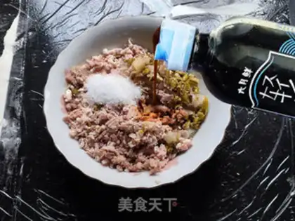 Make Sour chicken falcon step 1