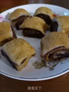 Make Donkey rolls step 11