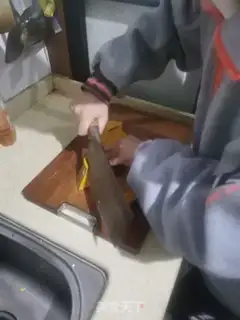 Make Pumpkin step 1