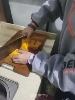 Make Pumpkin step 2