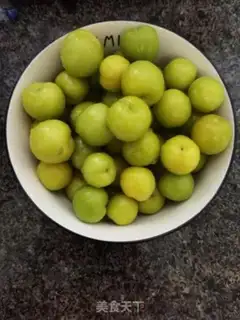 Make Plum acid pickling methods step 0