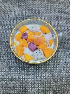 Make Milk and fruit tacos step 9