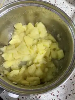 Make Porridge pineapple sauce step 3