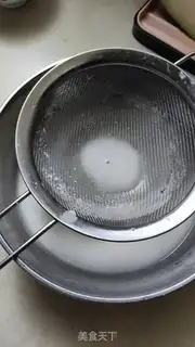 Make Quaffle horseshoes step 4