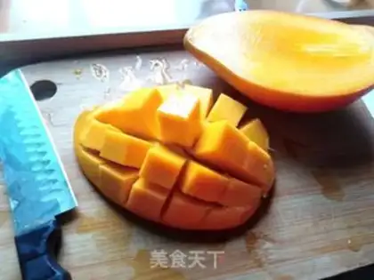 Make Coconuts are so nice step 1