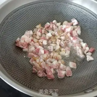 Make Colored garlic moss meat bun step 10
