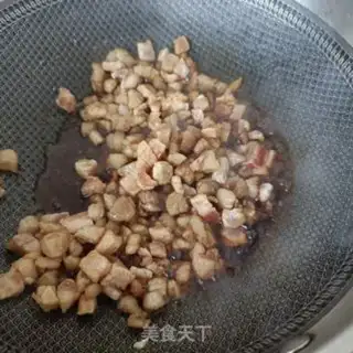 Make Colored garlic moss meat bun step 11