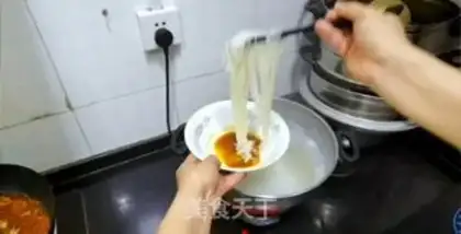 Make Red oil, fat intestines step 7