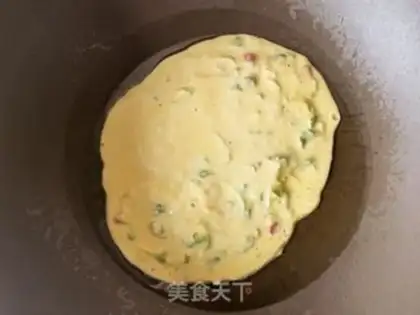 Make Chicken caterpillar and egg pancakes step 6