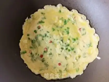 Make Chicken caterpillar and egg pancakes step 7