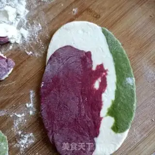 Make Colored garlic moss meat bun step 19