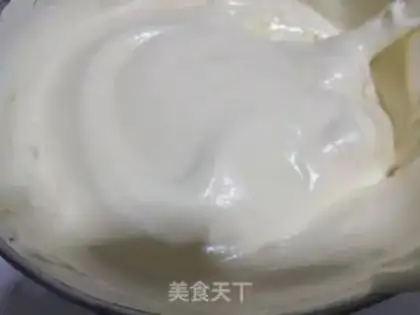 Make Handmade cake rolls step 3