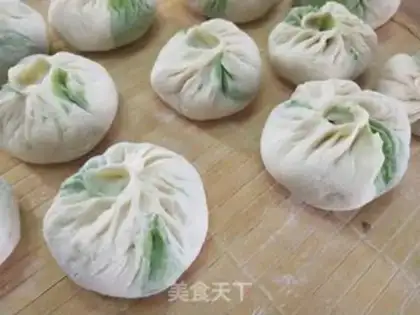 Make Celery meat buns step 7