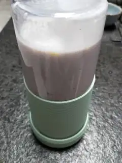 Make Banana blueberry milkshake step 4