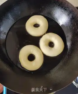 Make Fried doughnuts step 4