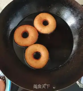 Make Fried doughnuts step 5