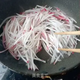 Make The radishes and the sheep