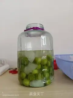 Make Blue plum wine step 3