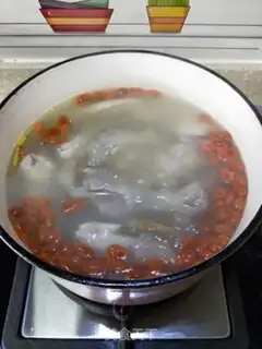 Make The chicken soup is made from the quartz step 9
