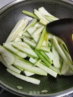 Make Fat cow melon step 1