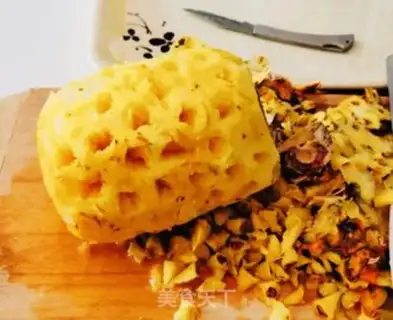 Make Yogurt pineapple step 0