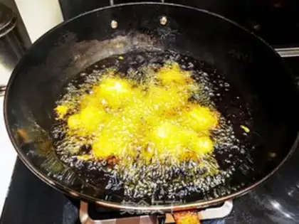 Make Onion rice tacos step 5