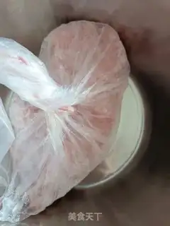 Make Colored shrimp dumplings step 2