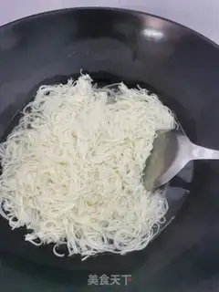 Make Bean sprouts step 2