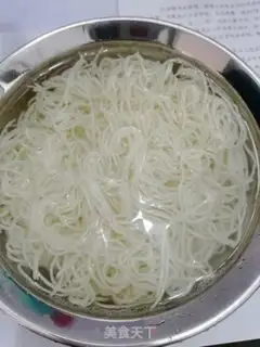Make Bean sprouts step 3