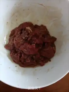 Make Scrambled beef step 2