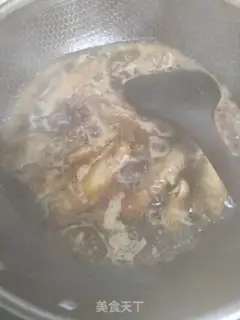 Make Red duck on the wing step 3