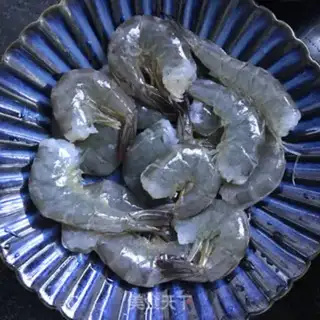 Make Soy shrimp tail step 1