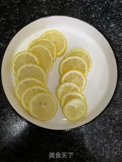 Make Iced lemon tea step 2