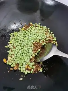 Make Meat-cracked snow beans step 7