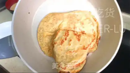 Make Whole wheat eggcakes step 3