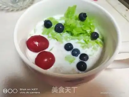 Make Milk oatmeal fruit step 4