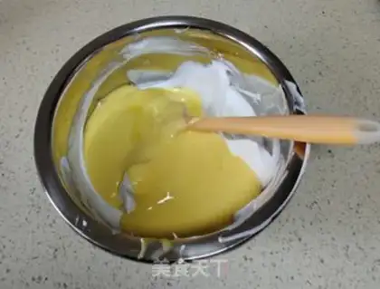 Make Six inches of green tea and early cake step 9