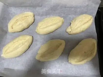 Make Garlic bread step 15