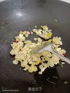 Make Garlic cucumber step 1