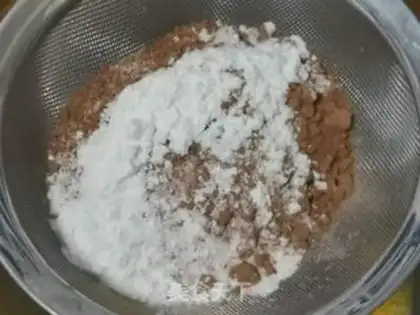 Make Chocolate twilight cake step 6