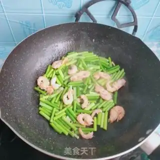 Make Garlic shrimp step 4