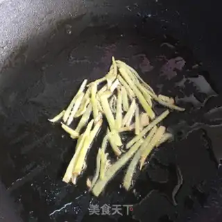 Make Five flowers and radish step 2