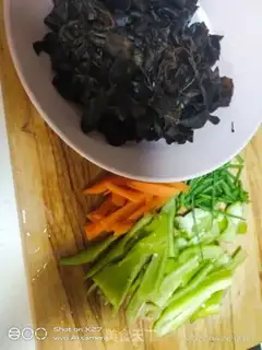 Make Blackwood fried eggs step 0