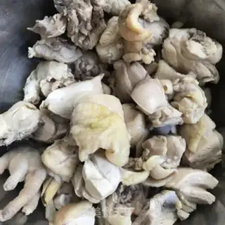 Make Chicken Leg Fort during spicy step 3