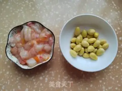 Make Shrimp-breed sweet beans step 1