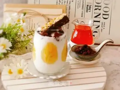 Make Banana yogurt cup step 7