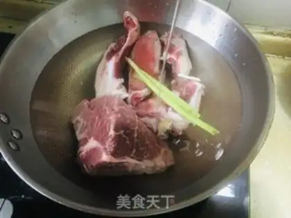 Make Beef noodles step 0