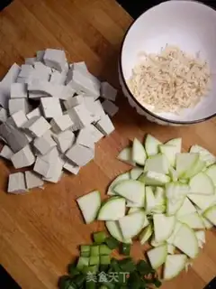 Make Shrimp tofu soup step 0