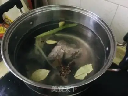 Make Beef noodles step 2